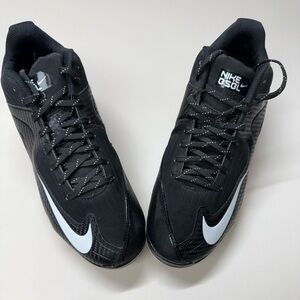 Nike Air MVP Pro Metal 2 in Black and White